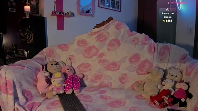 Rebecahart online show from 17, 2, 2026