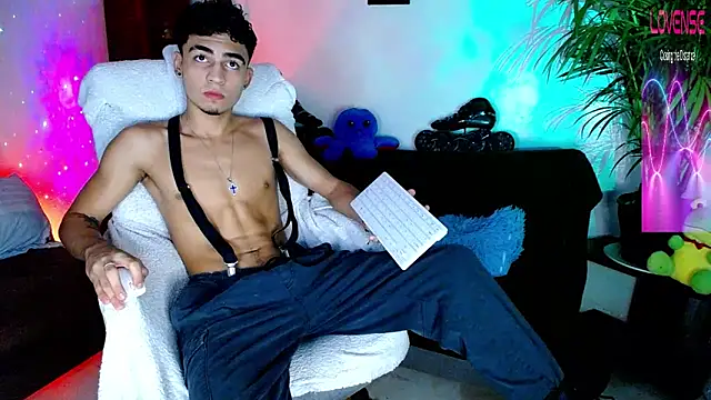 Snapshot of tiancam chatting on 30, 5, 2026 tiancam online show from 30, 5, 2026