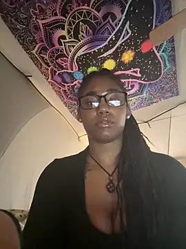 Ebonythroat777 online show from 7, 4, 2026