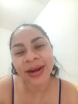 luna pinky online show from 8, 3, 2026