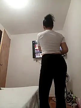 luna pinky online show from 13, 2, 2026