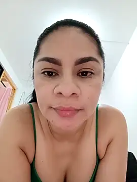 luna pinky online show from 18, 2, 2026