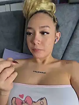 alaia princess online show from 25, 5, 2026