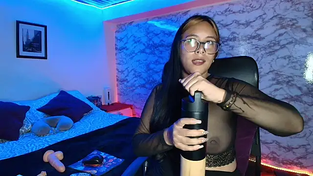 Camila IRoose online show from 6, 2, 2026