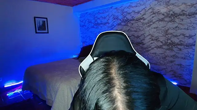 Camila IRoose online show from 16, 4, 2026