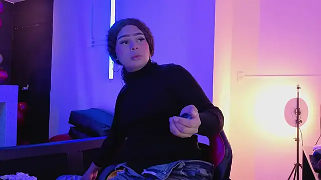 megara hott online show from 9, 2, 2026