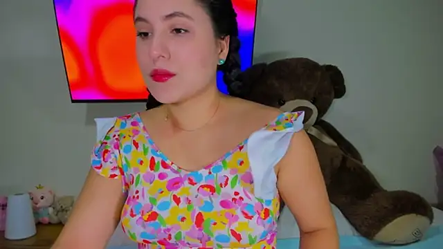 Snapshot of Alessandra_01 chatting on 20, 6, 2026 Alessandra 01 online show from 20, 6, 2026