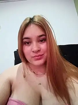 Snapshot of katty_42 chatting on 4, 7, 2026 katty 42 online show from 4, 7, 2026