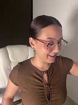 kittysophie  online show from 6, 2, 2026