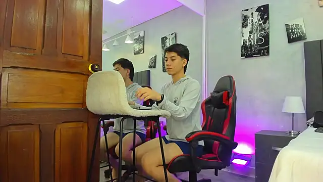 Raphael Nyon online show from 1, 3, 2026