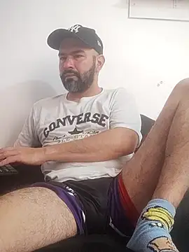 hairyandbigmann online show from 2, 2, 2026