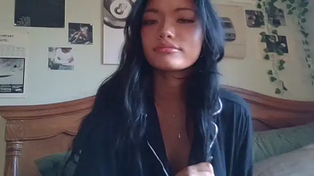 Snapshot of ellianajean chatting on 14, 2, 2026 ellianajean online show from 14, 2, 2026