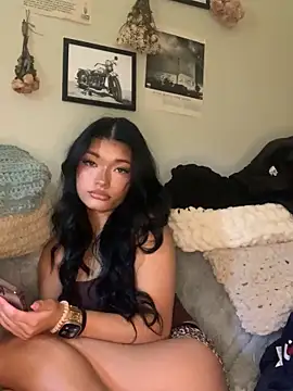 Snapshot of ellianajean chatting on 14, 3, 2026 ellianajean online show from 14, 3, 2026