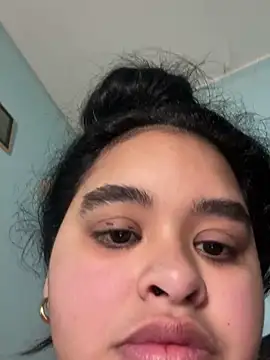 Aloyenita online show from 11, 2, 2026