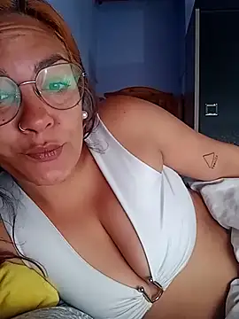 kuramaqueen online show from 5, 4, 2026