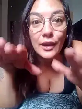 kuramaqueen online show from 26, 2, 2026