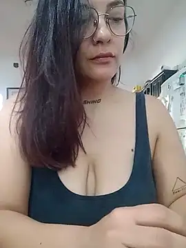 kuramaqueen online show from 10, 2, 2026