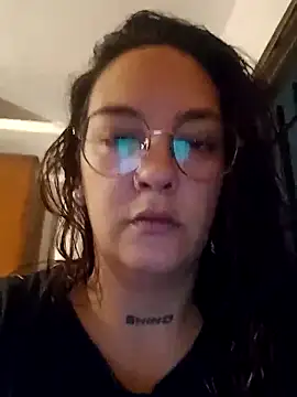 kuramaqueen online show from 7, 2, 2026