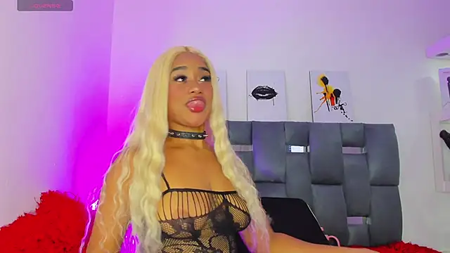 Snapshot of AgathaBladde chatting on 15, 5, 2026 AgathaBladde online show from 15, 5, 2026