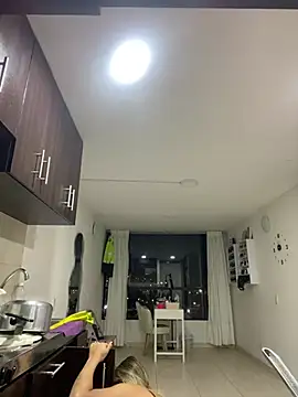 sweetlove- online show from 21, 4, 2026