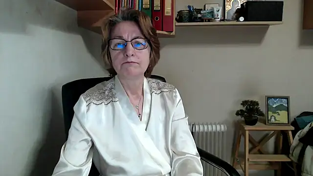 katemodel online show from 23, 4, 2026