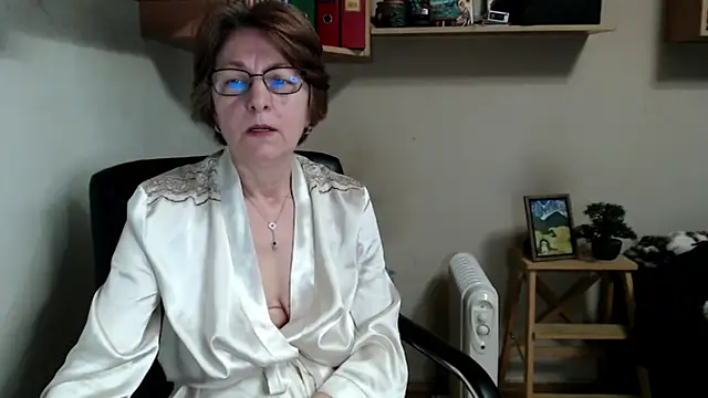 katemodel online show from 13, 3, 2026