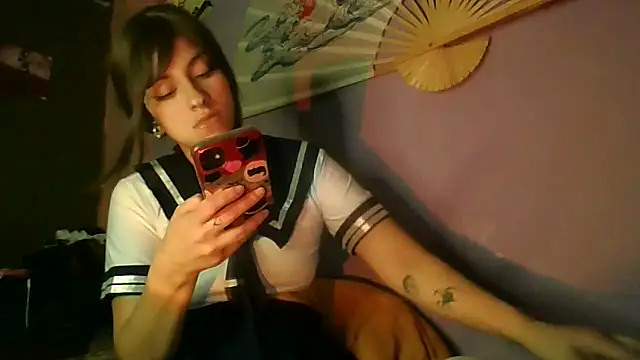 Snapshot of mimi_miauu chatting on 19, 6, 2026 mimi miauu online show from 19, 6, 2026