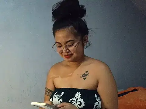 Chillntalkmami online show from 9, 3, 2026