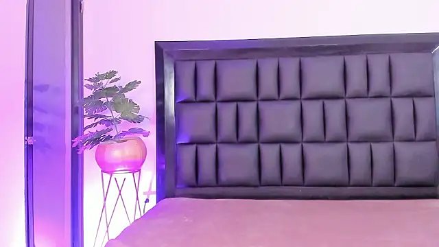 mia roosee1 online show from 24, 3, 2026