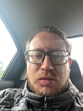 Ecuhot8976 online show from 1, 2, 2026