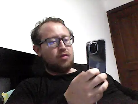 Ecuhot8976 online show from 4, 2, 2026