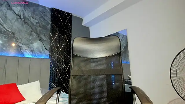 milo cruz  online show from 13, 2, 2026