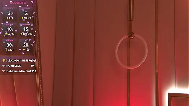 MollyHilton online show from 18, 4, 2026