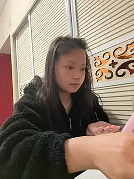 BIGBABYYEYE online show from 3, 3, 2026