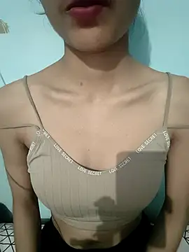 alisha khan1 online show from 9, 2, 2026