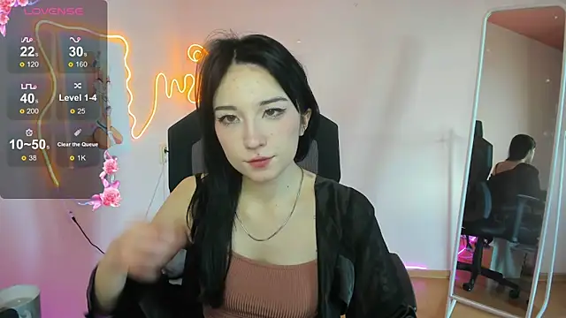 AliceeinWonderlanddd online show from 19, 2, 2026