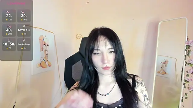 AliceeinWonderlanddd online show from 24, 5, 2026