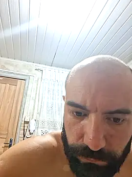 Snapshot of Robsonitj90 chatting on 3, 5, 2026 Robsonitj90 online show from 3, 5, 2026