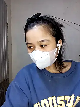 Daisy-lusia2026 online show from 8, 3, 2026