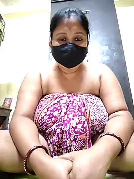 Curvy Trisha online show from 16, 3, 2026