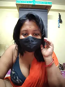 Snapshot of Curvy_Trisha chatting on 2, 6, 2026 Curvy Trisha online show from 2, 6, 2026