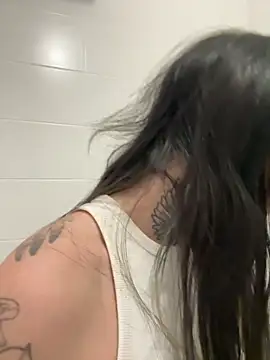 Snapshot of gangmodels chatting on 1, 2, 2026 gangmodels online show from 1, 2, 2026