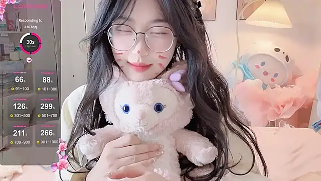 Luminous4173 online show from 22, 2, 2026