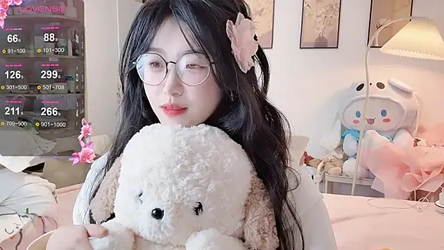 Luminous4173 online show from 15, 2, 2026