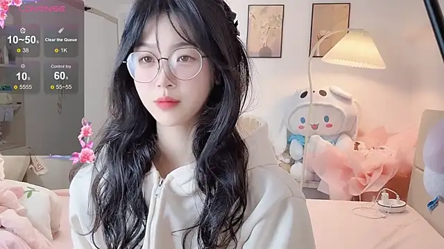 Luminous4173 online show from 18, 2, 2026