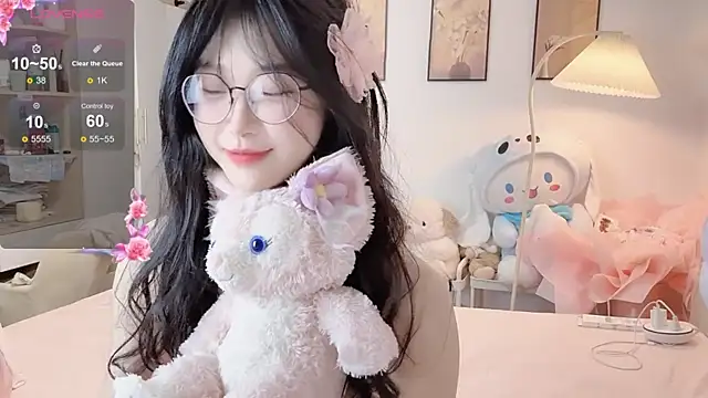 Luminous4173 online show from 14, 2, 2026