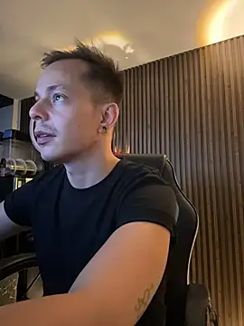 AxelMuller online show from 9, 2, 2026