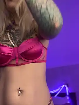 BlondeDoll  online show from 24, 2, 2026