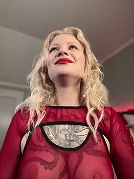 BlondeDoll  online show from 14, 2, 2026