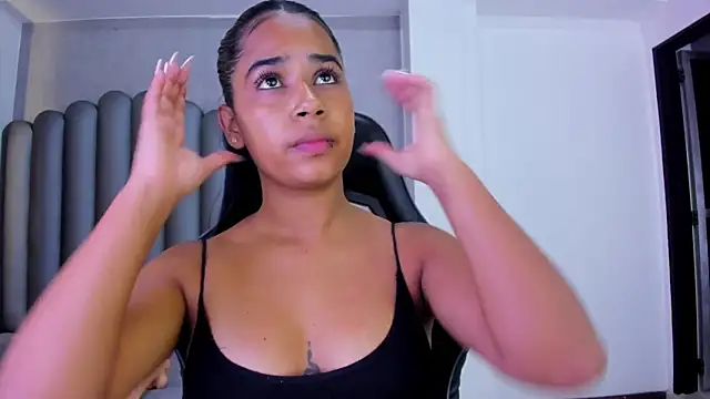 Shirleytaylor- online show from 18, 4, 2026